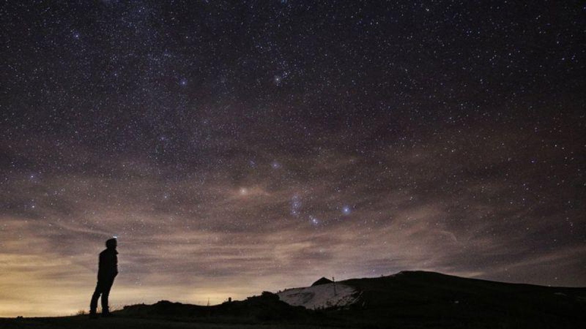 Chuva de meteoros terá até 120 'estrelas cadentes' por hora no Brasil: como e onde será possível ver o fenômeno