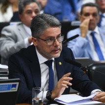 Alessandro Vieira critica politização do STF e anuncia voto contra Dino -  Marcos Oliveira/Agência Senado