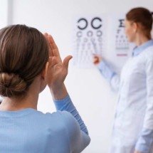 Conheça as principais doenças que causam  deficiência visual ou cegueira e como evitá-las - freepik