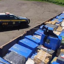 Ex-vereador de Araguari é preso com 3,8 toneladas de maconha - Divulgação/PRF