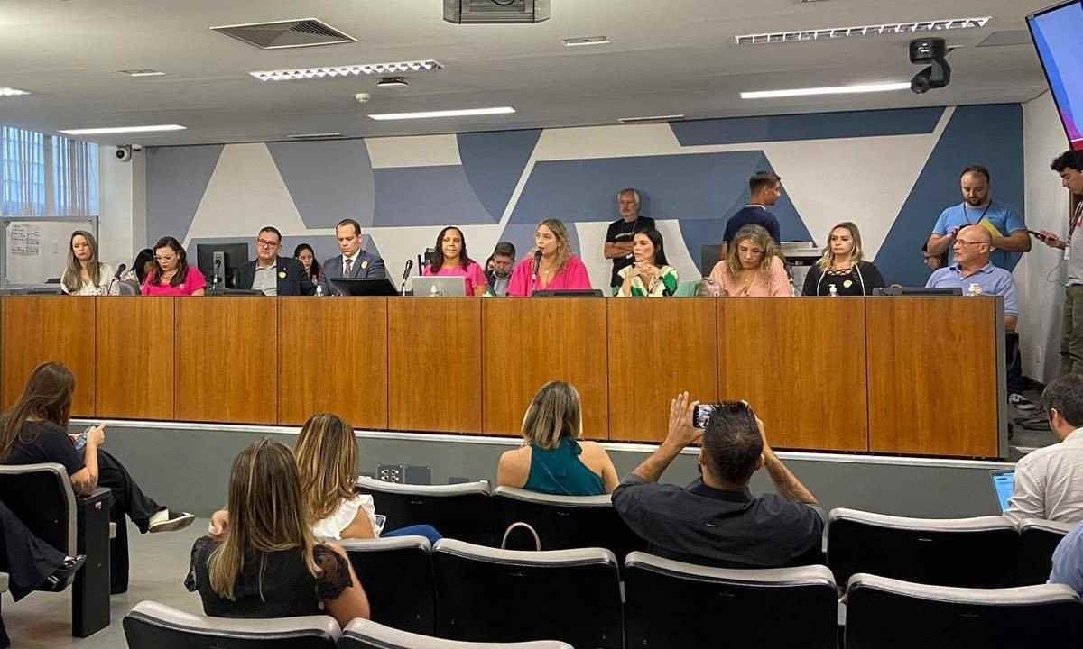 O pedido para a reuni&atilde;o foi feito ap&oacute;s o caso da delegada Monah Zein, que atirou contra policiais em seu apartamento -  (crédito: Pedro Faria/EM/D.A Press)