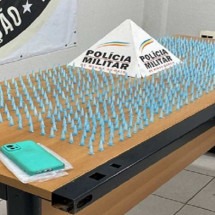Motorista de aplicativo preso com 700 pinos de cocaína em Santa Luzia - PMMG