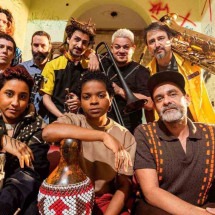 Bixiga 70 lança "Vapor", quinto álbum da banda paulistana - JOSÉ DE HOLANDA/DIVULGAÇÃO