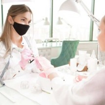 Estética com segurança: como evitar contaminação durante procedimentos - Freepik