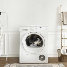 Como montar uma lavanderia compacta: confira 10 dicas para sua casa - Freepik