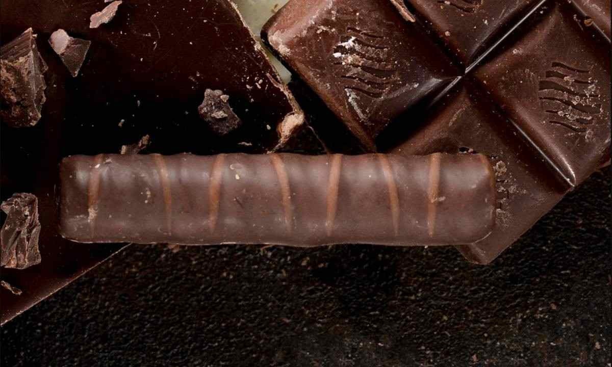 Consumidora é indenizada ao encontrar larva em chocolate