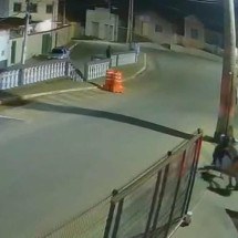 Homem tenta matar policial que o prendeu dirigindo embriagado - PMMG/Divulgação