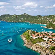 Réveillon de alto luxo: Bilionários ostentam iates no Caribe - Divulgação