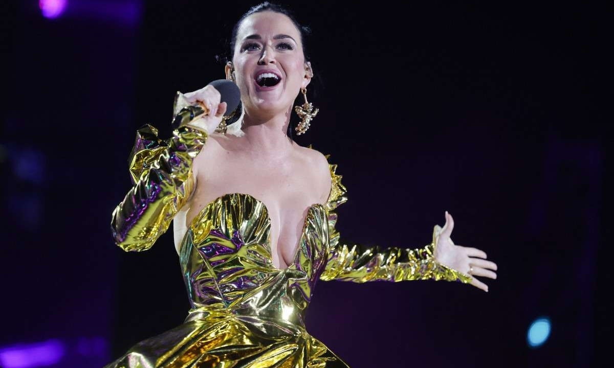 Se de fato for confirmada a vinda ao Brasil, Katy Perry quebrará o hiato de seis anos, quando esteve no país com a turnê do álbum Witness
       -  (crédito:   Chris Jackson/AFP)