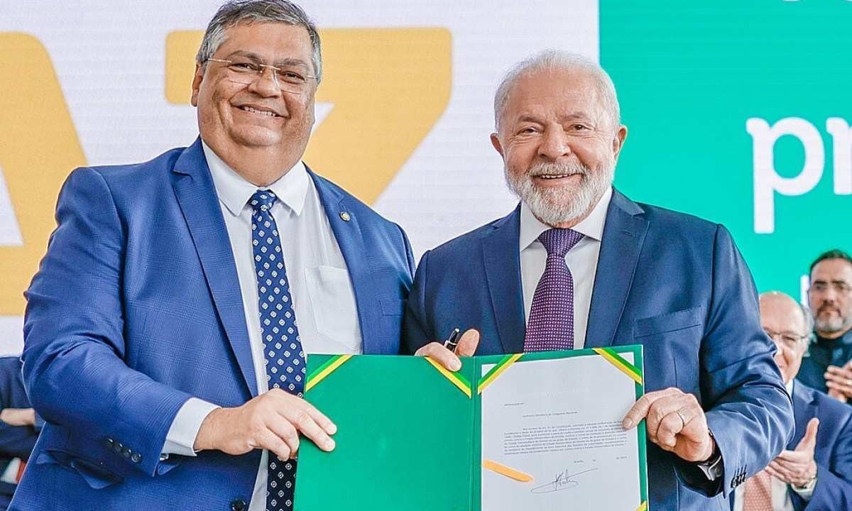 Ministro de Estado da Justiça e Segurança Pública, Flávio Dino, Presidente da República, Luiz Inácio Lula da Silva. Lançamento do Programa de Ação na Segurança (PAS) e assinatura de atos em 21/7/23 -  (crédito:  Ricardo Stuckert/PR)