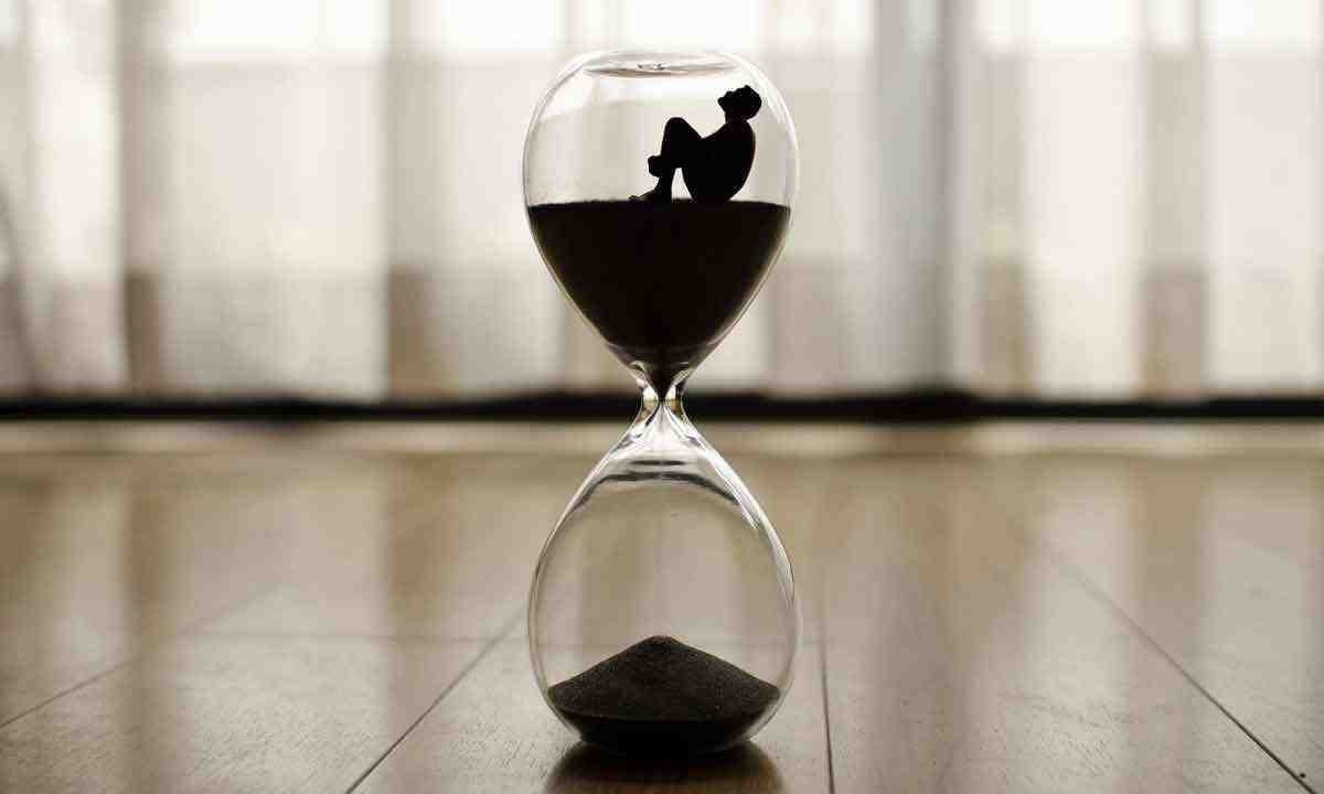 O tempo nos escapa, cada minuto já não é mais o mesmo -  (crédito: Pixabay/reprodução)