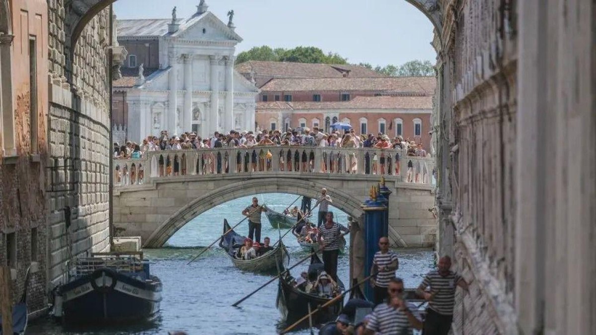 Por que Veneza vai proibir grandes grupos de turistas e caixas de som -  (crédito: Getty Images)