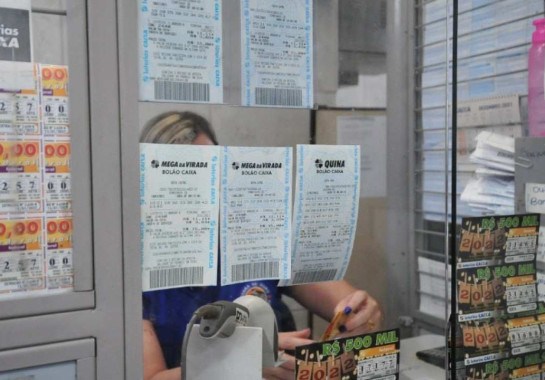 Identidade do vencedor da Mega da Virada em MG continua um mistério, apesar das especulações - (crédito: Alexandre Guzanshe/EM/D.A Press) Identidade do vencedor da Mega da Virada em MG continua um mistério, apesar das especulações - (crédito: Alexandre Guzanshe/EM/D.A Press)