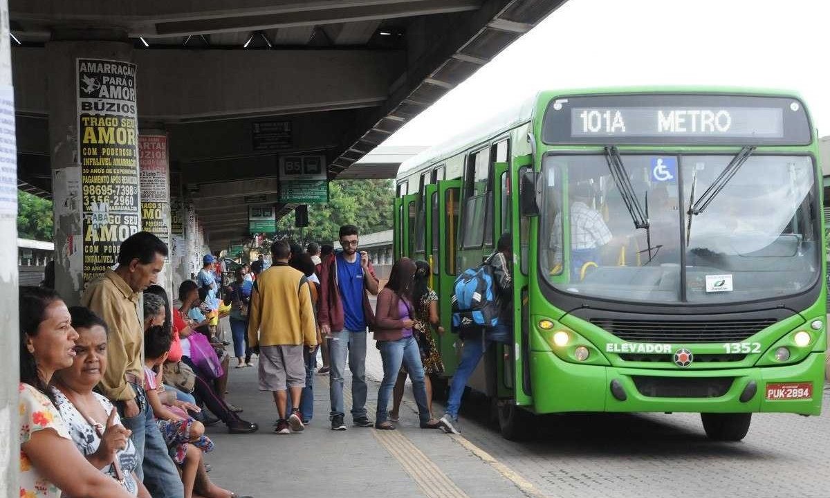 Volta o valor da tarifa de ônibus em Contagem
       -  (crédito: Paulo Filgueiras/EM/D.A Press)