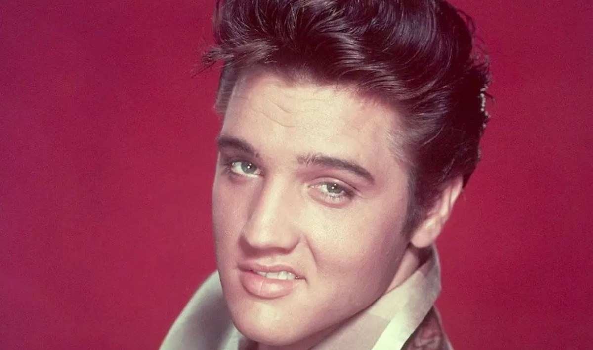 Morto em 1977, Elvis Presley volta aos palcos, graças à inteligência artificial -  (crédito: Divulgação)
