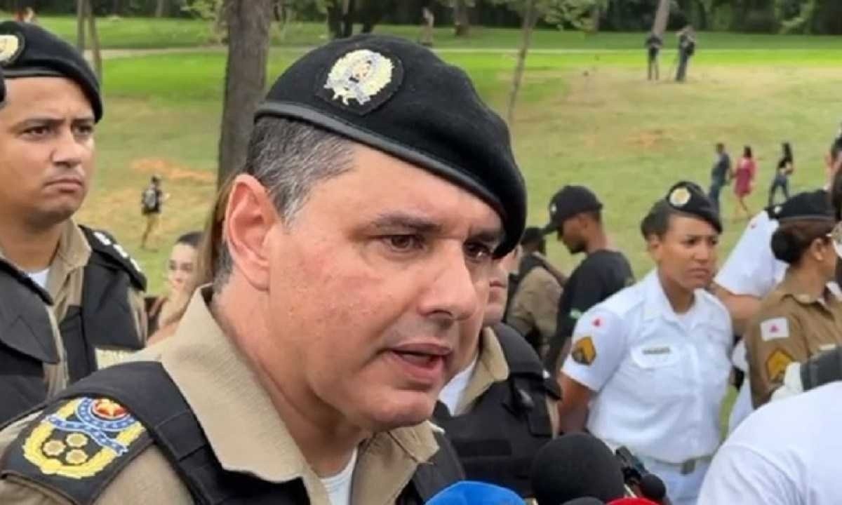 O Coronel Rodrigo Piassi do Nascimento chama a atenÃ§Ã£o do Congresso Nacional -  (crédito: Ivan drummond)