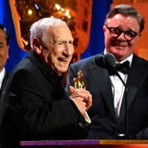 Mestre da comédia em Hollywood, Mel Brooks recebe Oscar honorário - Robyn Beck/AFP