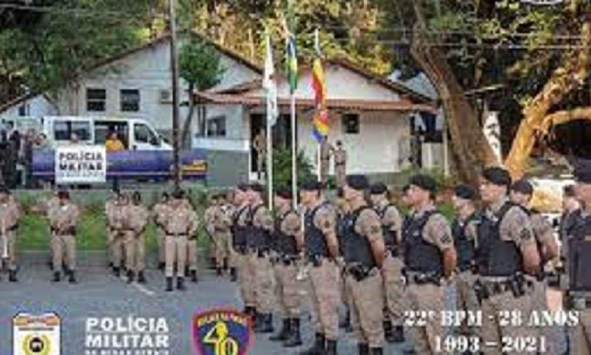 Objetivo é detectar falha que possibilitou invasor chegar até sala de armas -  (crédito: PMMG)