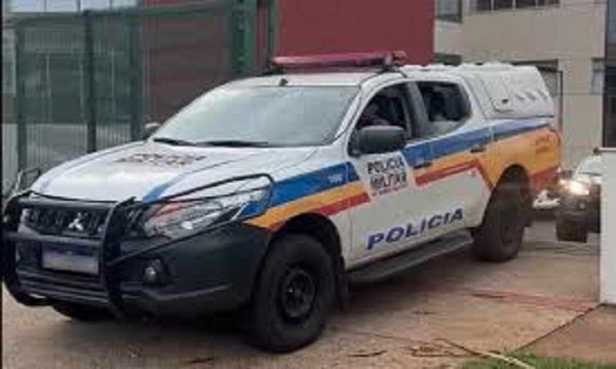 Policiais chegaram ao bajulador com ajuda do Serviço e Inteligência da PM -  (crédito: PMMG)