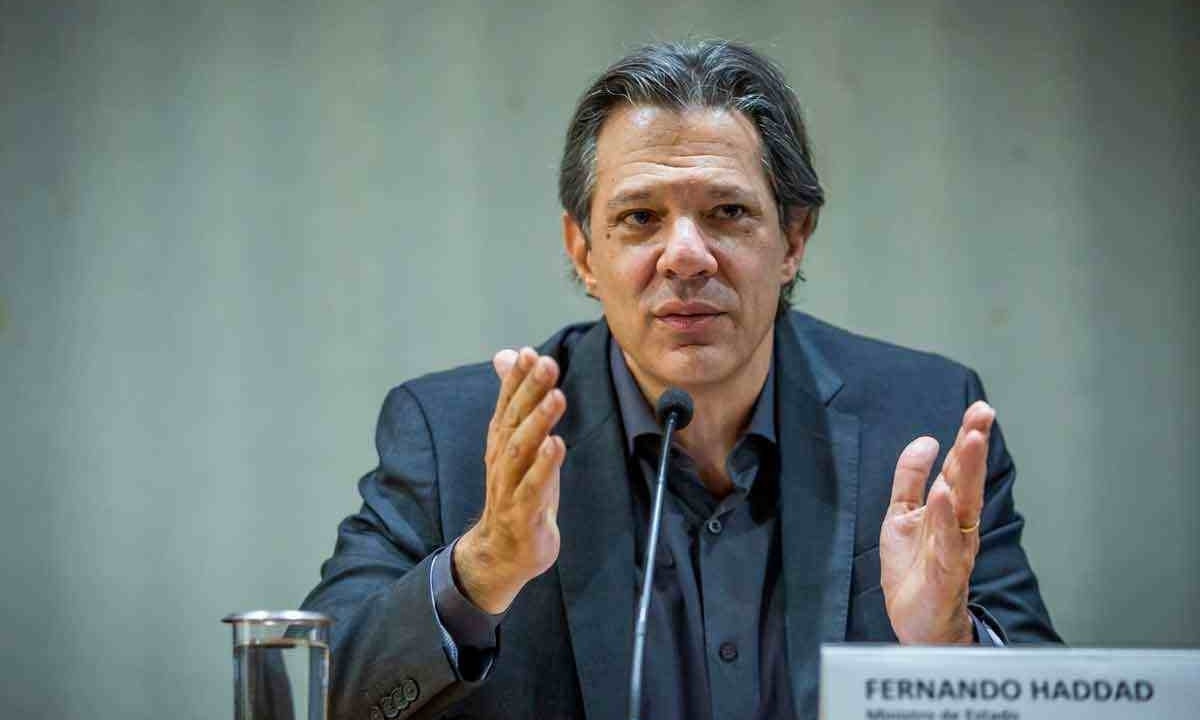 Haddad pode continuar suas férias em paz e tranquilidade. Os mercados aqui projetam crescimento inferior a 2% este ano -  (crédito: DIOGO ZACARIAS/DIVULGAÇÃO)