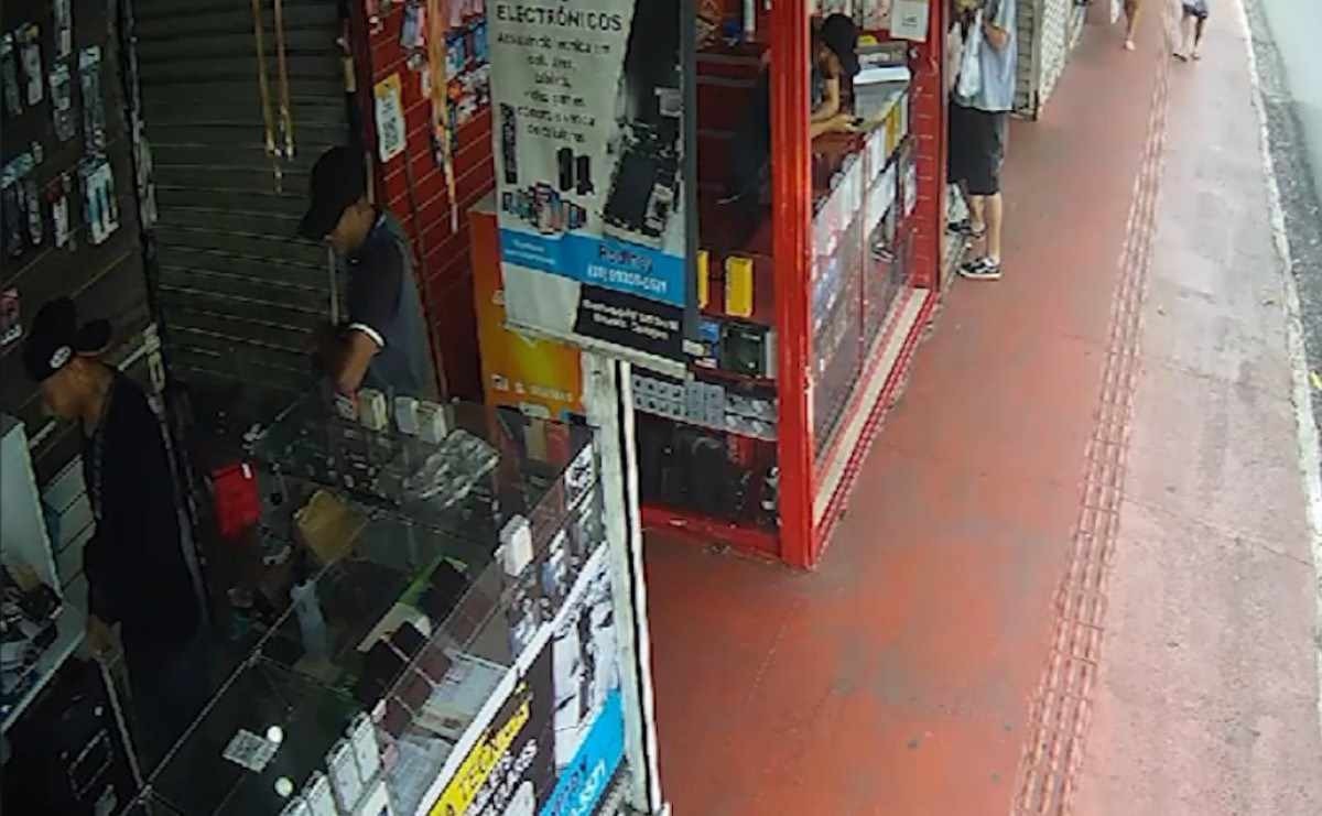 Grande BH: homem rouba celulares em lojas e é morto pela PM; veja vídeo