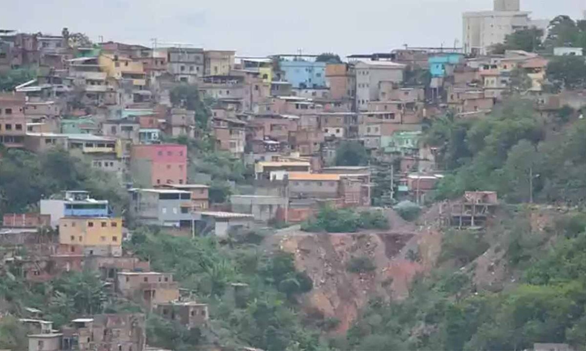 Áreas de risco em Belo Horizonte estão sob alerta sobretudo nas regionais Centro-Sul, Leste, Nordeste e Barreiro -  (crédito: Alexandre Guzanshe/EM/D.A.Press)