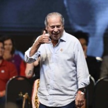 José Dirceu critica Gleisi e cita 'quase covardia' com Fernando Haddad - Minervino Junior/CB