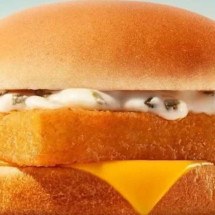 McFish retorna ao cardápio do McDonald's e ganha versão com peixe em dobro - Reprodução/Redes Sociais