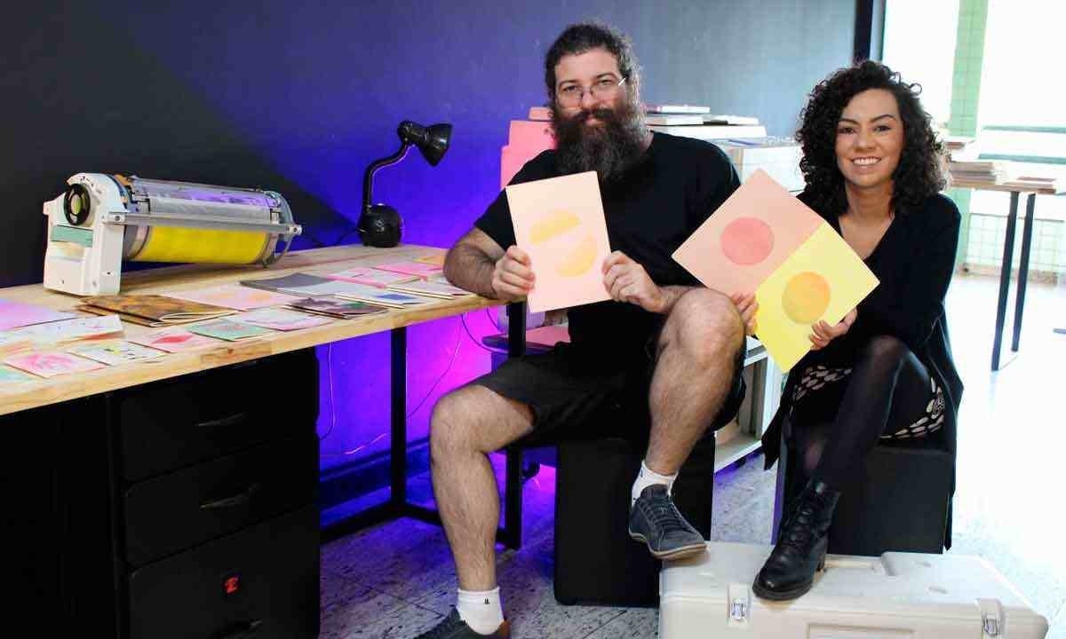 O Artista plástico Jão e a produtora Helen Murta promovem a Festa Lab, que inicia as comemorações dos 10 anos do festival Traço -  (crédito: faísca lab/divulgação)
