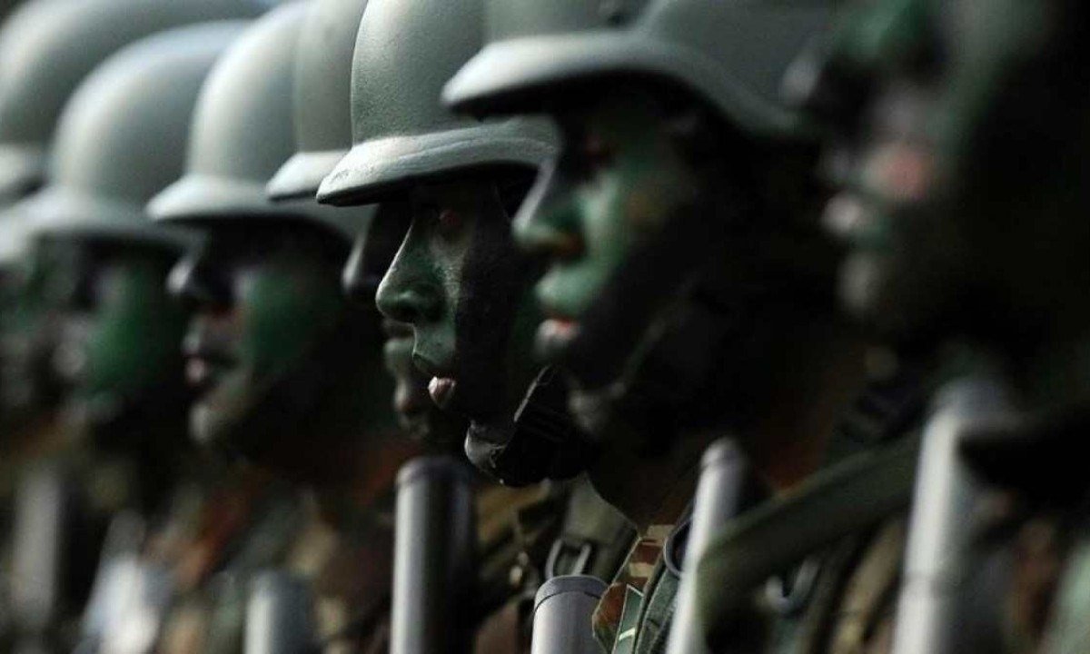 Soldados do Exército Brasileiro. -  (crédito: Agência Brasil)