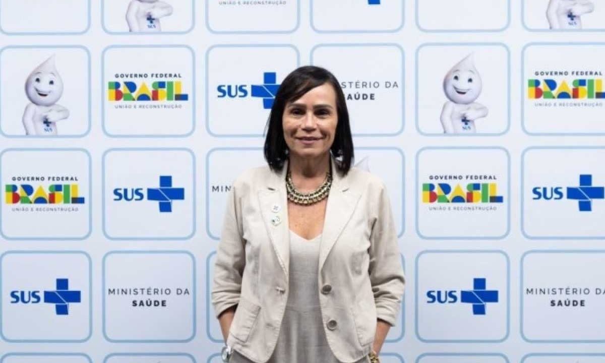 Aíla Sousa afirma que o número de reclamações ainda é alto, mas reduziu no último ano -  (crédito: Divulgação/Ministério da Saúde)