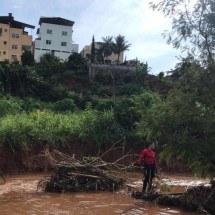 Chuva em Minas: Bombeiros encontram corpo de motociclista arrastado por enxurrada - Corpo de Bombeiros/Divulgação