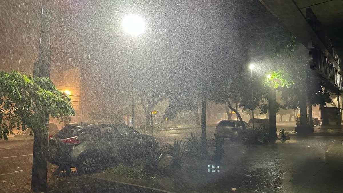 Chuva em BH: regional registrou quase 30% do esperado para o mês em 3h