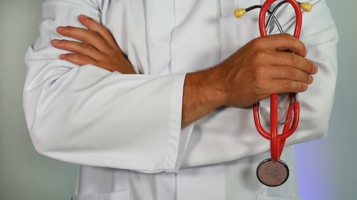Médica nega implantar DIU em paciente por questões religiosas