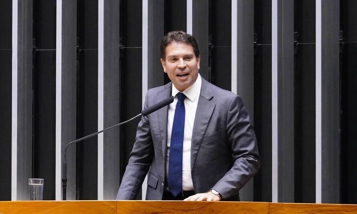 Alexandre Ramagem dirigiu a Abin durante o governo de Jair Bolsonaro e é pré-candidato do PL à Prefeitura do Rio de Janeiro -  (crédito: Pablo Valadares/Câmara dos Deputados)