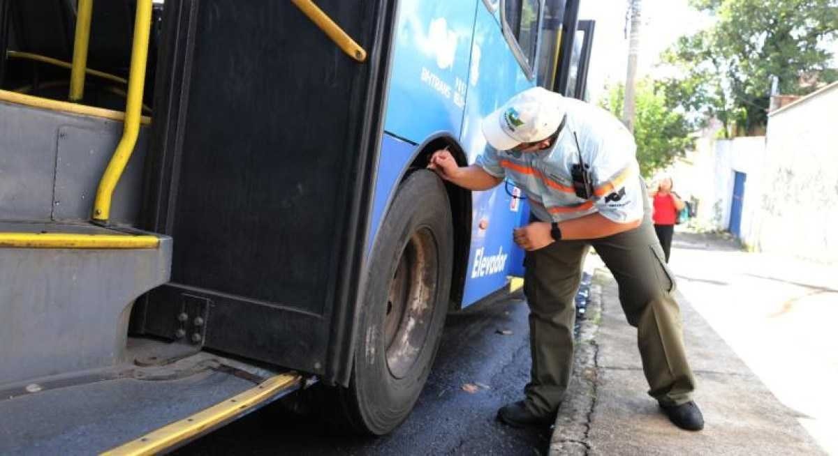 Fiscalização resulta em 43 autuações a empresas de ônibus em BH
