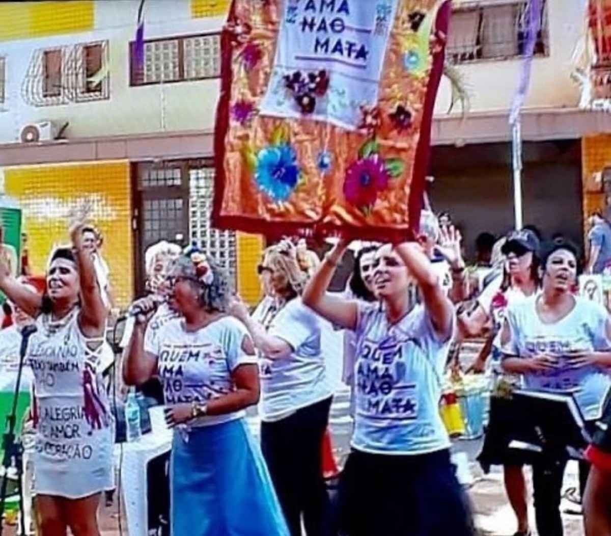 Carnaval BH 2024: mulheres se unem em bloco contra feminicídio