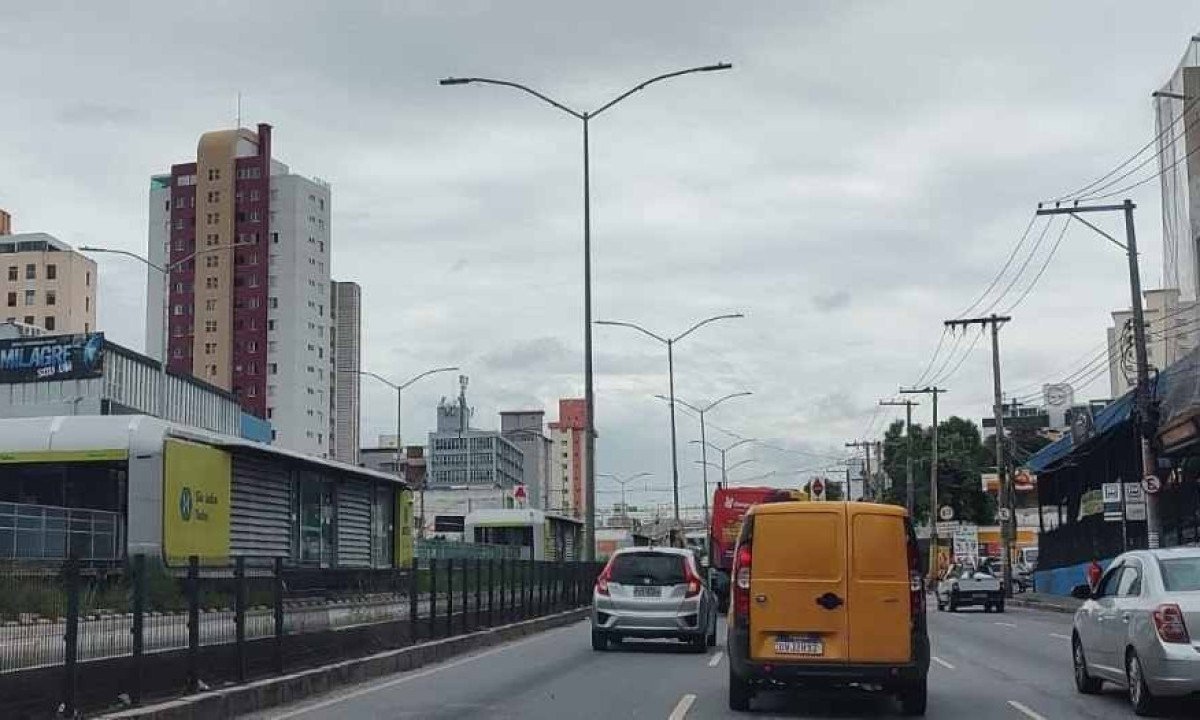 A umidade relativa mínima do ar fica em torno de 60% nos dois dias -  (crédito: Jair Amaral/ EM/ D.A Press)