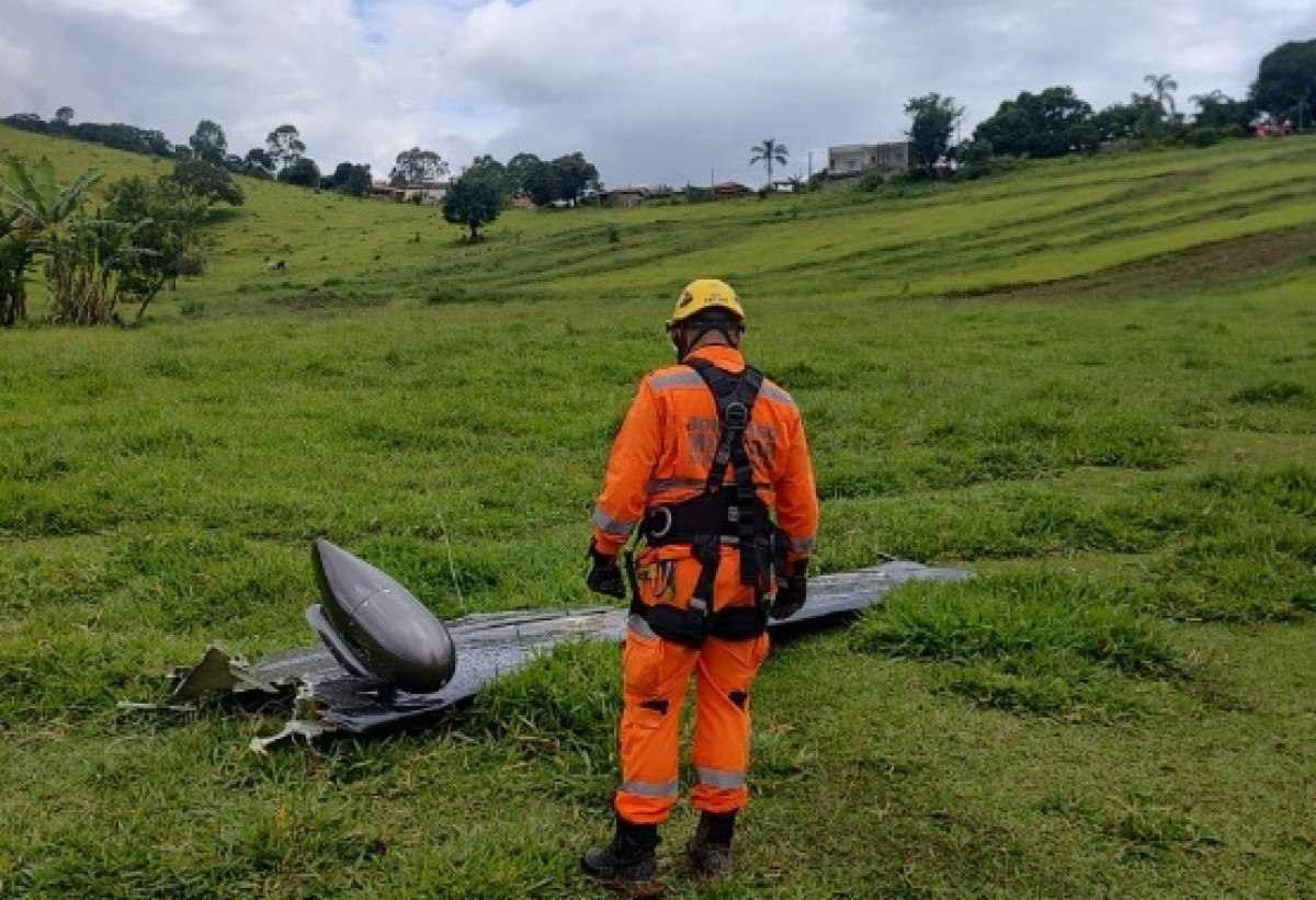 Avião que caiu no Sul de Minas não tinha permissão para táxi aéreo