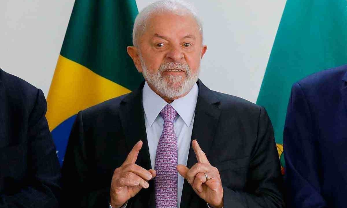 O presidente defendeu a prerrogativa do partido de lançar um candidato e que ninguém pode decidir se lançar apenas por ser branco ou mulher ou negro ou indígena -  (crédito: SERGIO LIMA/AFP)