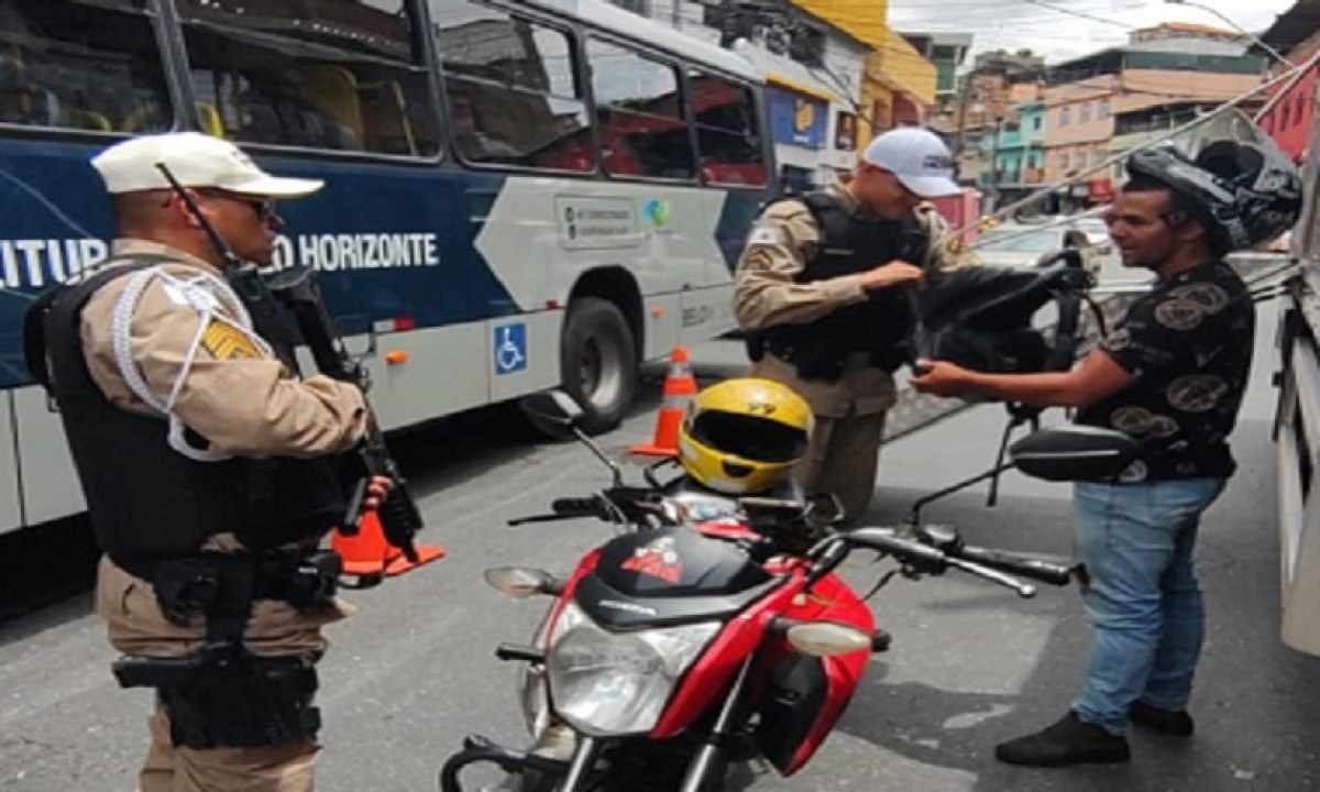 Policiamento reforçado na Cabana do Pai Tomás tem se mostrado positivo -  (crédito: Jair Amaral/EM/D. A. Press)