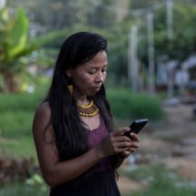 Aplicativo permite que indígenas enviem mensagens em seus idiomas -  Michael Dantas/AFP
