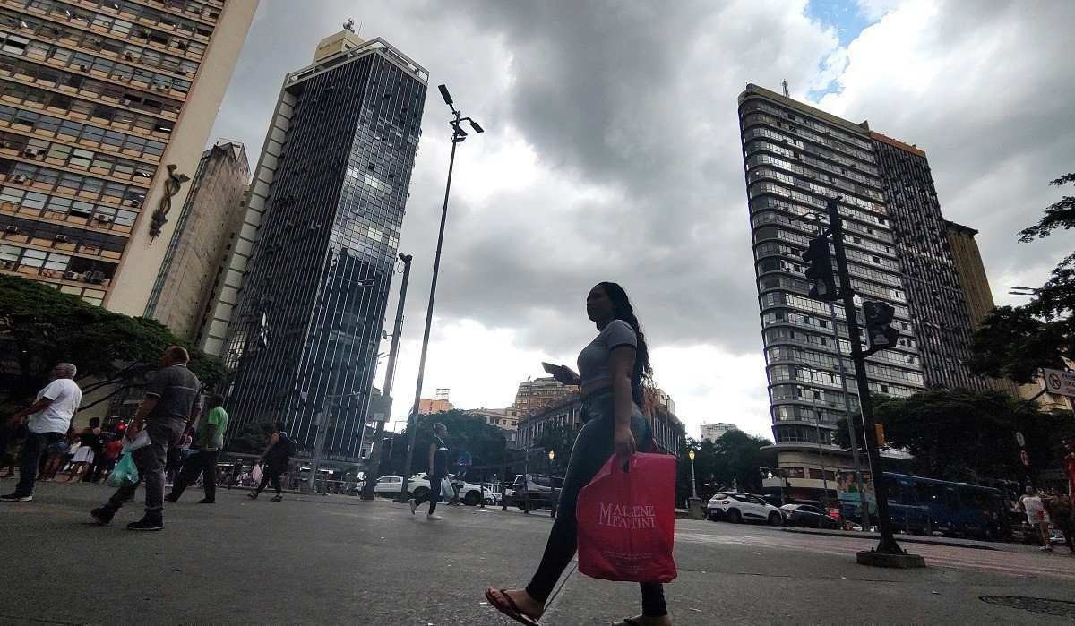 Céu nublado na capital mineira 
       -  (crédito: Jair Amaral/EM/D.A.Press)