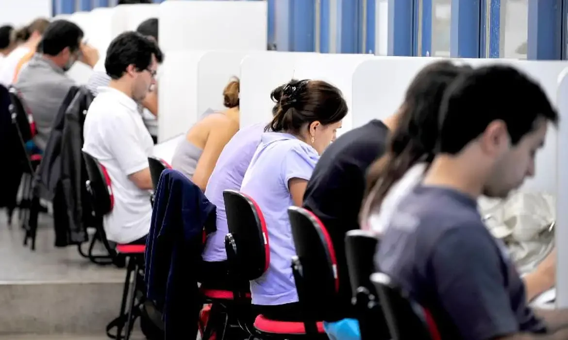 Prazo para inscrição em concurso público unificado termina dia 9 -  (crédito: EBC - Geral)
