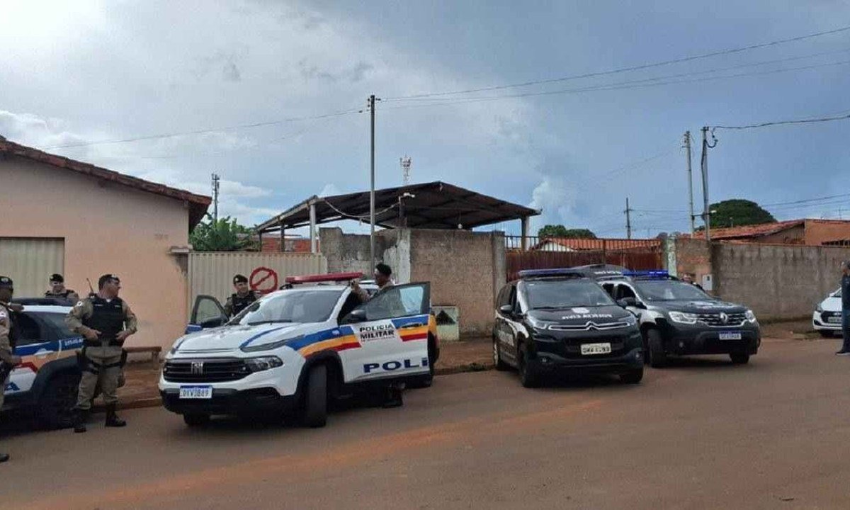 Operação contou com apoio da PM -  (crédito: Divulgação/PCMG)