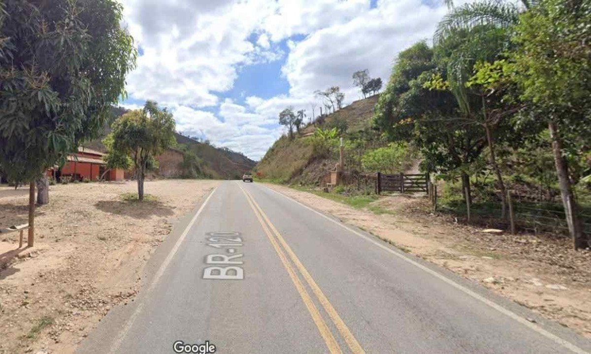 Local em que ficava a lanchonete da família da vítima -  (crédito: Google Street View)