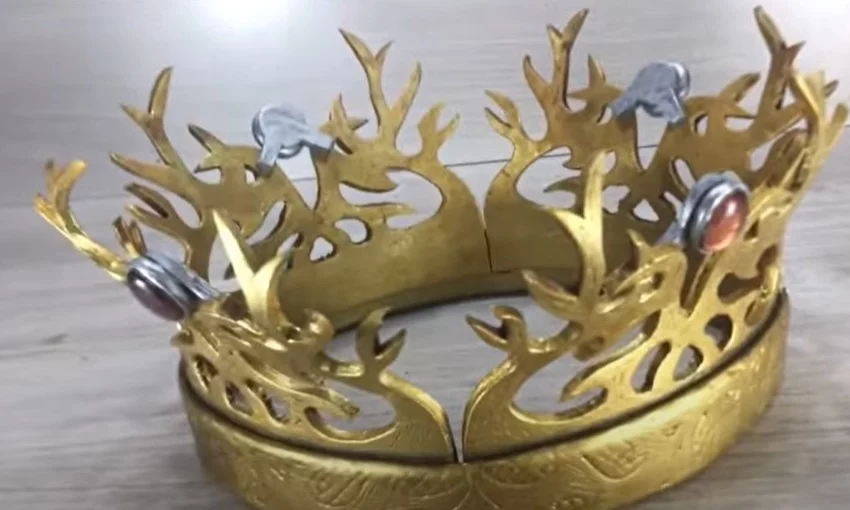 Sob a coroa por décadas: reis e rainhas com maior tempo no poder - Youtube/ 
Douglas Tonelli
