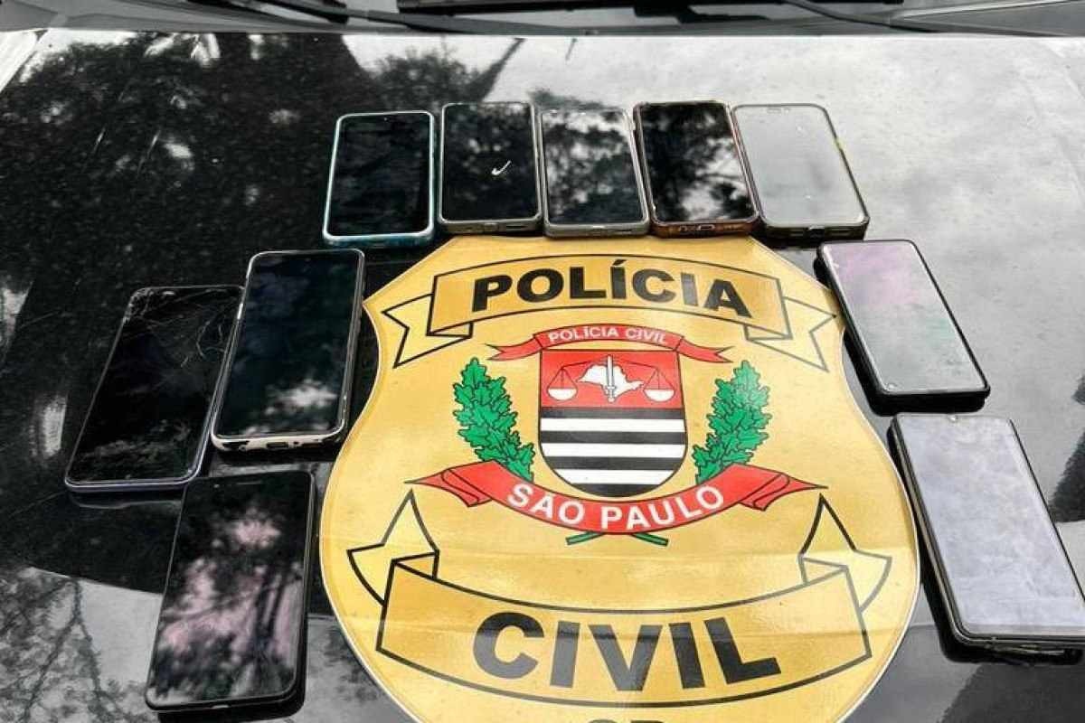 Polícia prende 23 pessoas por roubo e furto de celulares em pré-carnaval