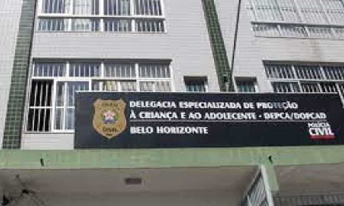 Menores permanecerão na Delegacia Especializada de Proteção à Criança e ao Adolescente -  (crédito: PCMG)