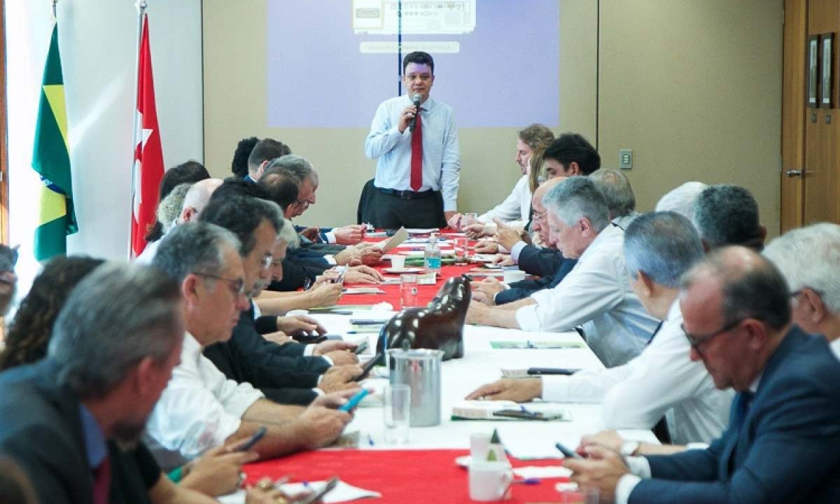Deputado Odair Cunha foi escolhido para liderar a bancada por unanimidade -  (crédito: Gabriel Paiva/PT)
